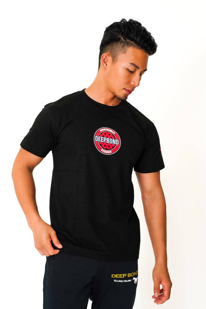 30%OFF【DEEP BOND】ディープボンド公式 "絆" BLACK T-Shirts / RED