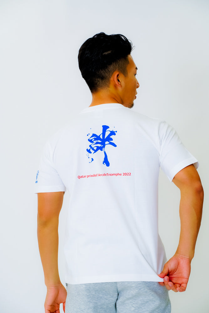 30%OFF【ディープボンド】DEEPBOND 絆” Version 凱旋門賞 公式 スタッフ Tシャツ(White)