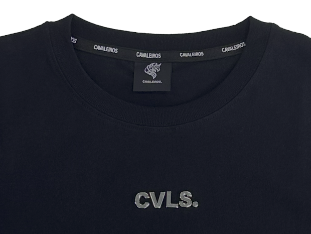 50%OFF【CAVALEIROS.】METAL ORIGINAL LOGO FIT T-SHIRT Black