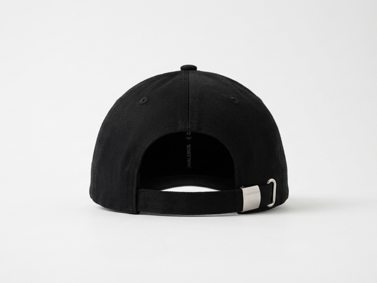 NEW【CAVALEIROS.】ベースボールキャップ Black
