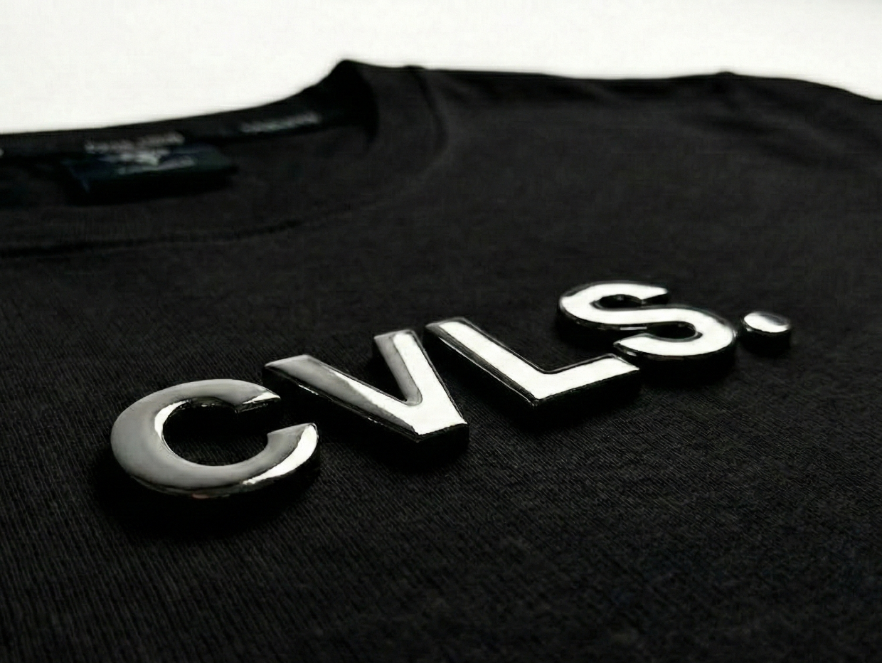 50%OFF【CAVALEIROS.】METAL ORIGINAL LOGO FIT T-SHIRT Black