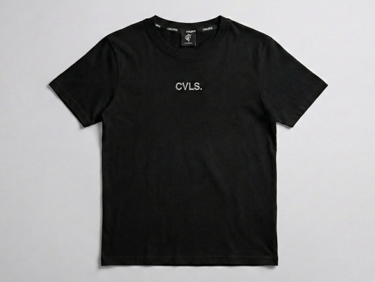 50%OFF【CAVALEIROS.】METAL ORIGINAL LOGO FIT T-SHIRT Black