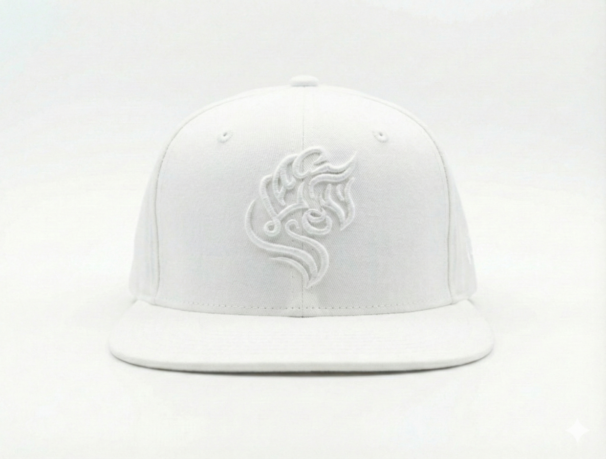 【勝利の女神キャップ】CAVALEIROS.ORIGINAL シグネチャー・キャップ / White logo mark