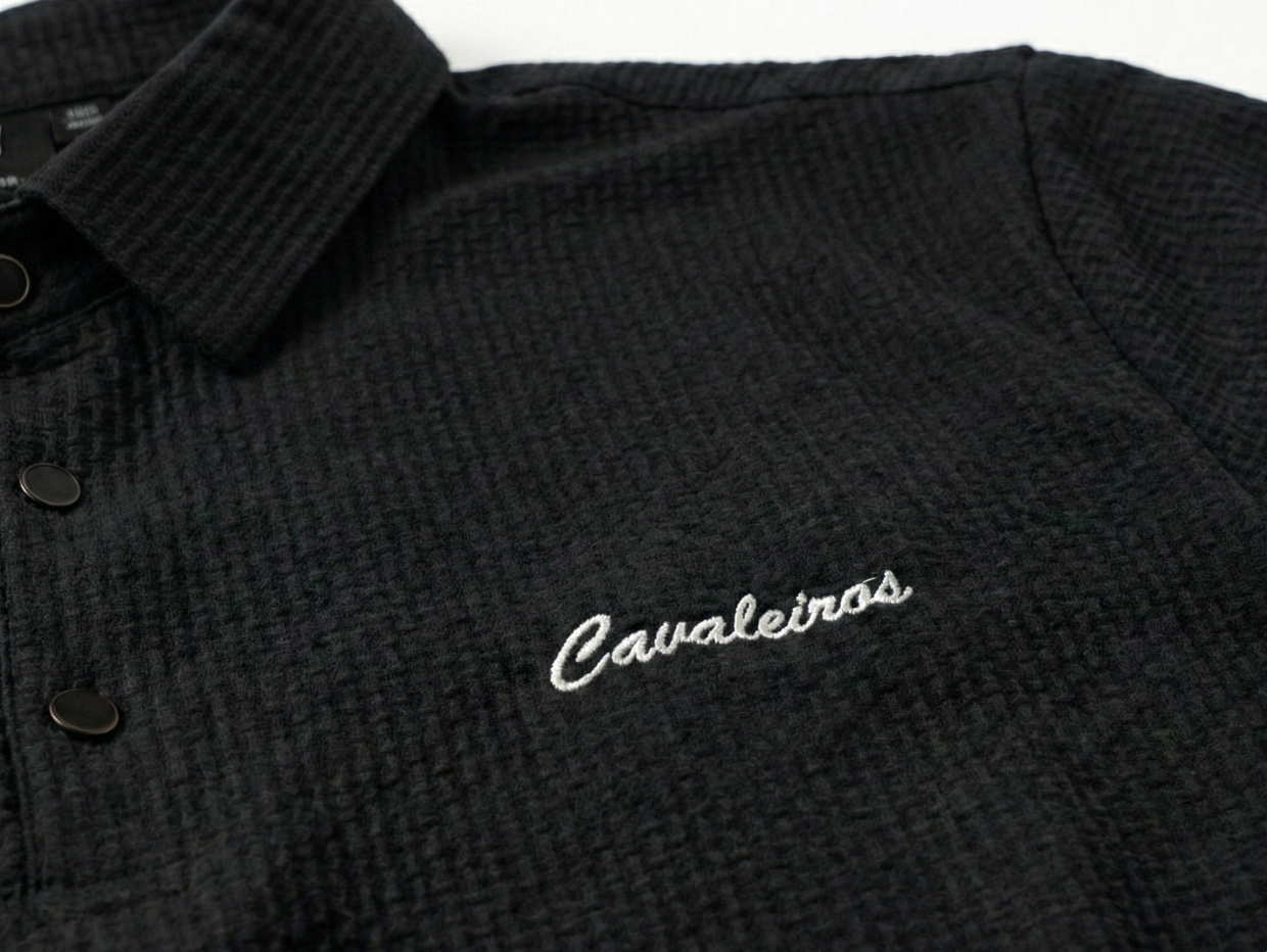 NEW【CAVALEIROS.】ドライタッチ・ジャカード スクリプトポロ Black